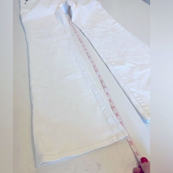 AG The Angelica Boot Cut Petit Low Rise White Denim Stretch Jeans Size 28 - Picture 4 of 9